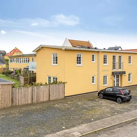 Lägenhet Maelle - 150m From The Sea By Interhome *