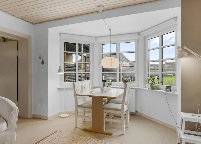 Maelle - 150m From The Sea By Interhome Løkken